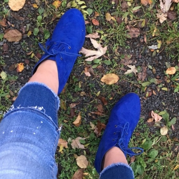 Blue heeled boots - Picture 5 of 8